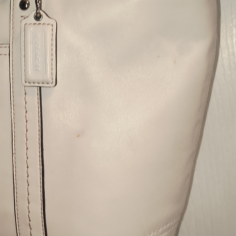 Coach Leather East West Gallery Tote F13098 - Picture 3 of 15